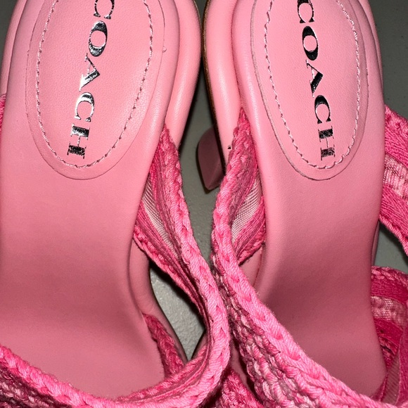 COACH Quintin Pink Cross Strap Crochet Slip On Sandals New - Picture 5 of 9